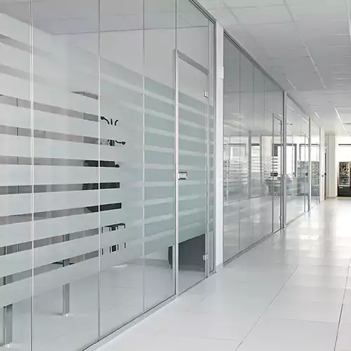 cabin glass partition